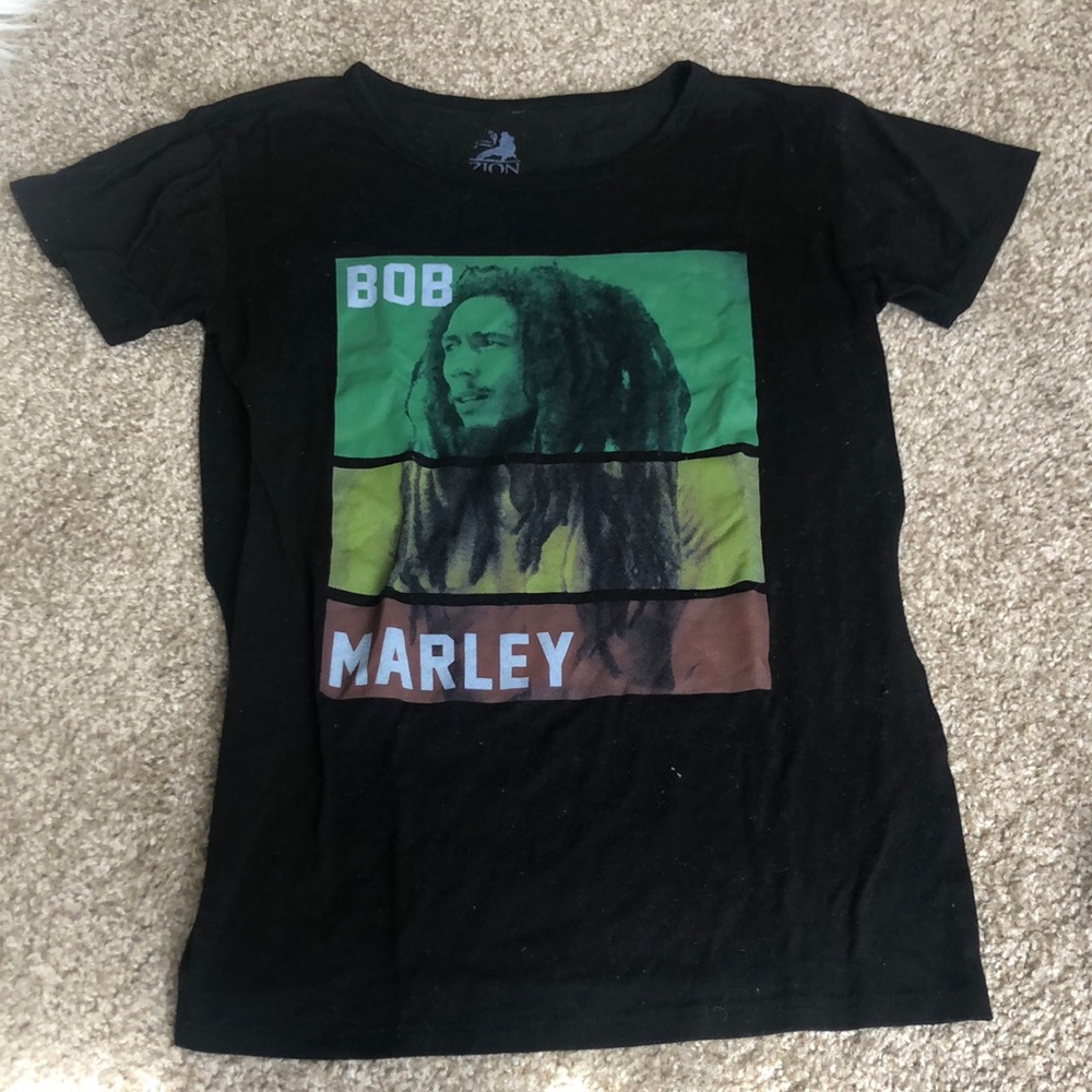 short sleeve shirt